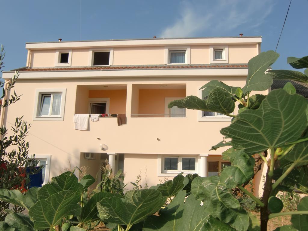 Apartments Jadranka Привлака Экстерьер фото